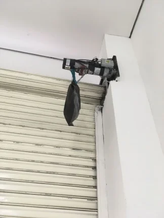 Imagem Excelente barracão comercial, na principal rua comercial do centro, muito bem localizado, próximo ...