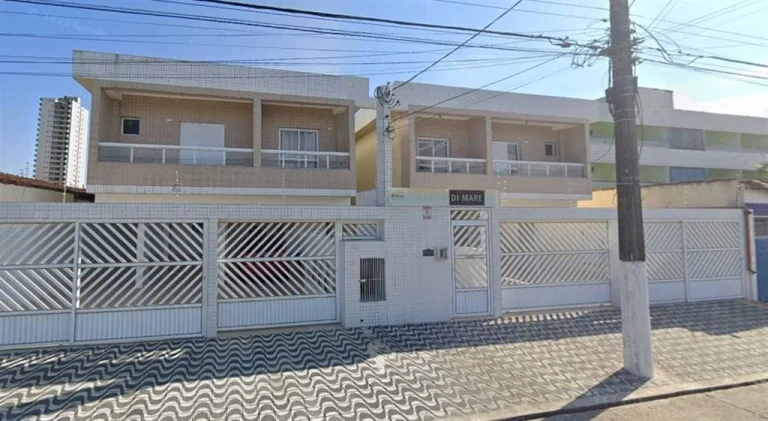 CASA COM 62 m² - MARACANÃ - PRAIA GRANDE SP