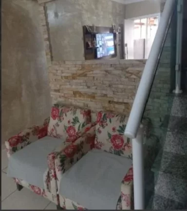 Imagem Sobrado com 2 dormitórios à venda, 65 m² por R$ 450.000,00 - Parque Piratininga - Itaquaquecetuba/SP