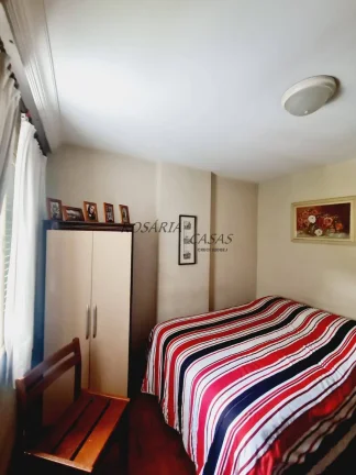 Imagem VENDO APARTAMENTO NA RUA APINAGES !!!