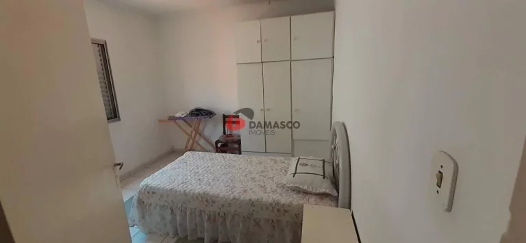 Imagem Casa à venda 2 Quartos, 8 Vagas, 150M², Utinga, Santo André - SP