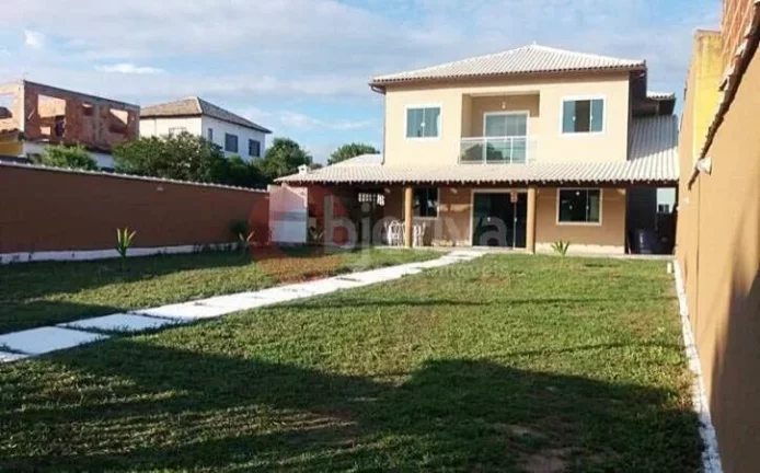 Imagem Casa Independente a venda de 4 quartos no bairro Guriri em Cabo Frio