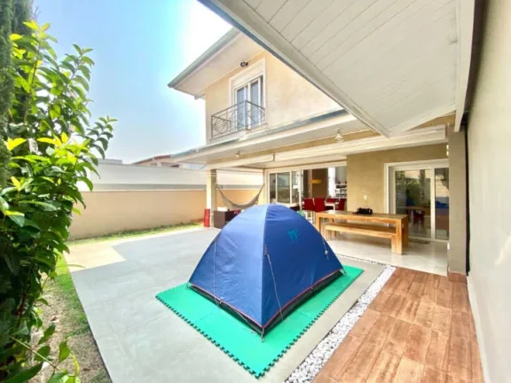 Imagem Casa Sobrado, 4 Dormitórios, 4 vagas, Altos da Serra I - Urbanova - Sjc.