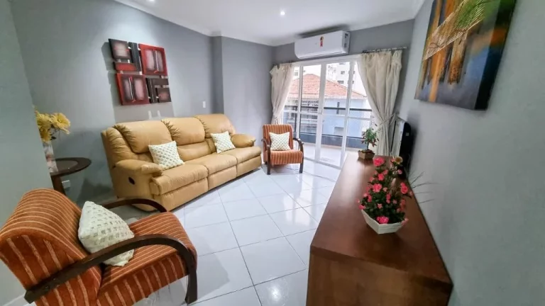 Imagem Apartamento com 4 dormitórios à venda, 140 m² - Pitangueiras - Guarujá/SP