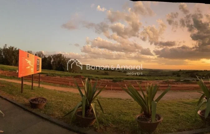 Imagem Lote exclusivo com metragem de 394,83m², com 10m de frente.

Condomínio novo, entrega em Maio de 2...