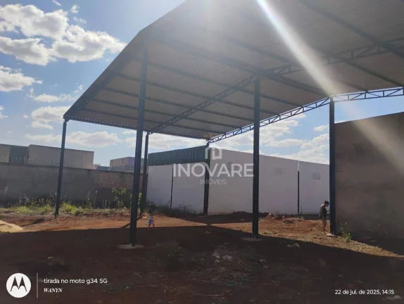 Imagem Galpão para alugar, 200 m² por R$ 3.000,00/mês - Residencial Sonho Verde - Itumbiara/GO