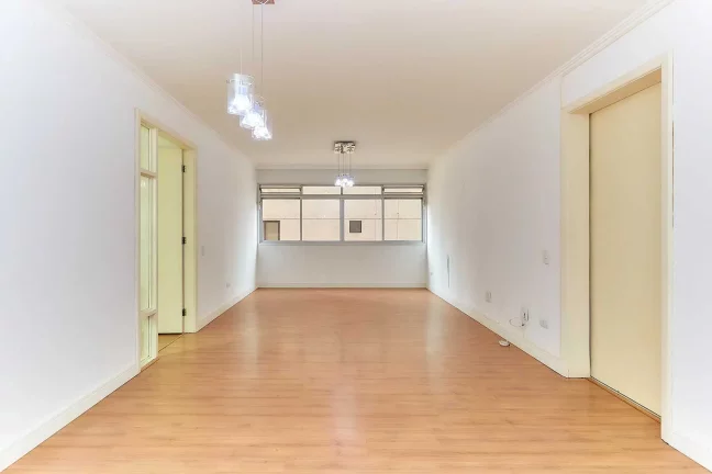 Imagem Apartamento 3 dormitórios 1 Suíte e 1 vaga de garagem em Curitiba