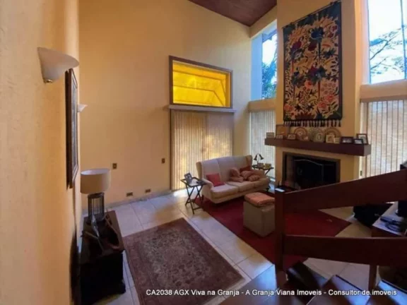 Imagem Chác. Vale do Rio Cotia - 2.650 m² de terreno! 4d(2sts). Linda c/ lareira, adega, piscina e gourmet. Ótima edícula!
