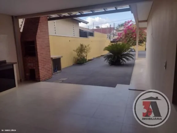 Imagem Casa dormitórios no Condominio Canaã