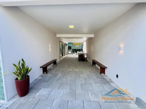 Imagem Casa no Canto Grande