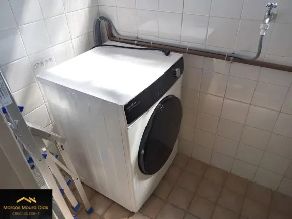 Imagem Apartamento com 1 dormitório e 1 Vaga de Garagem, fácil acesso a Estação Vila Madalena
