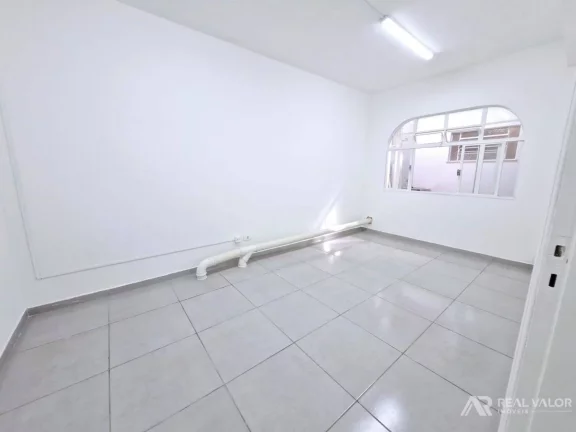 Imagem Salas Comerciais para Locação de Estética Saúde e Bem-estar com Aproximadamente 15m2 ao Lado do Condor do Pinheirinho em Curitiba