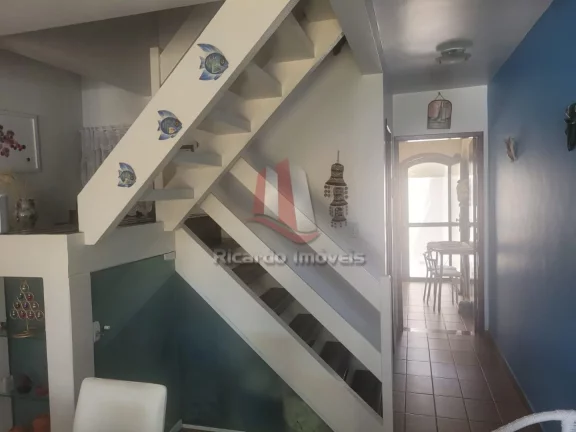 Imagem Casa Duplex Mobiliada Peró c/ Suítes à Venda !