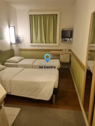 Imagem Kitnet à venda na Av Bias Fortes, número 780, em Lourdes, Belo Horizonte. Com 13.64m², 1 dormitó...