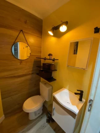 Imagem Sobrado com 3 dormitórios à venda, 75 m² por R$ 460.000,00 - Parque dos Ipês - São José dos Campos/SP