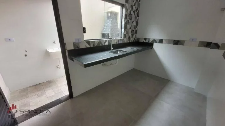 Imagem Sobrado com 2 dormitórios à venda, 57 m² por R$ 350.000,00 - Maracanã - Praia Grande/SP