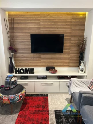 Imagem PORTEIRA FECHADA - Apto em 75m² com 2 dormitórios, 1 suíte, 1 varanda gourmet recém reformado e moderno, pronto para morar com 2 vagas de garagem fixas e cobertas..