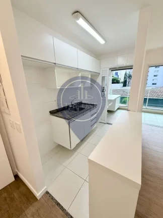 Imagem Apartamento para locação em São Paulo-SP, Cidade Monções: 1 quarto, 1 suíte, 2 salas, 1 banheiro, 1 vaga, 65m²!