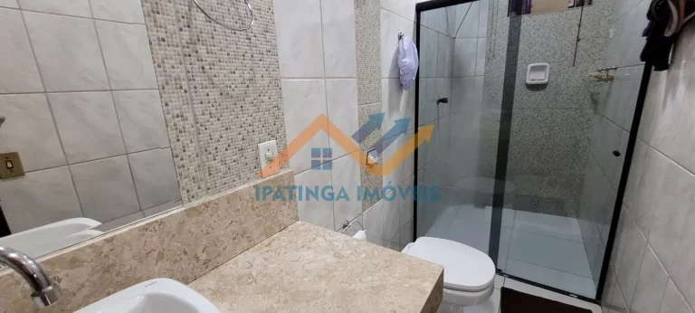 Imagem Prédio a venda com 2 apartamentos e 1 ponto comercial no Ideal