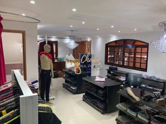Imagem Sobrado amplo à venda em São João Clímaco com 4 Dormitórios
