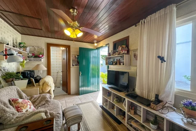Imagem PL 356 Casa 40691 - Casa à venda no bairro Petrópolis - Porto Alegre/RS