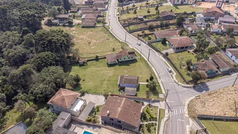 Imagem Terreno com 1.727m2 no Ferraria