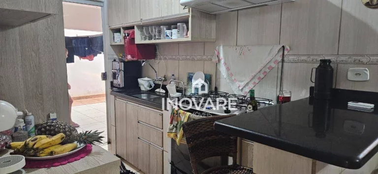 Imagem Casa com 3 dormitórios à venda, 170 m² por R$ 550.000 - Setor Bela Vista - Itumbiara/GO
