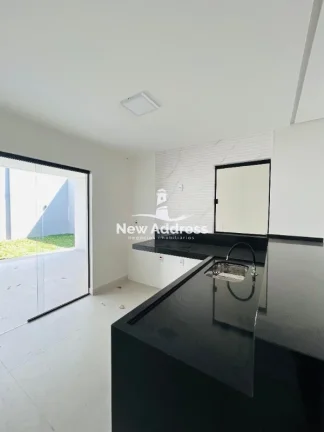 Imagem Casa duplex com ótimo acabamento à venda em Serra/ES