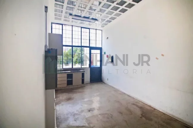 Imagem Casa Comercial de Alto Padrão para Locação no Jardim América, São Paulo-SP: 6 Salas, 6 Banheiros, 20 Vagas - 824m²!