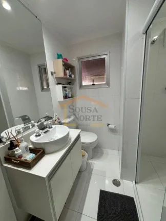 Imagem Apartamento totalmente reformado, com 65m², 3 quartos, sendo 2 conjugados e 1 suíte, sala para doi...