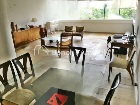 Imagem Apartamento à venda, 189m², 3 dormitórios, 1 suíte, no Cambuí