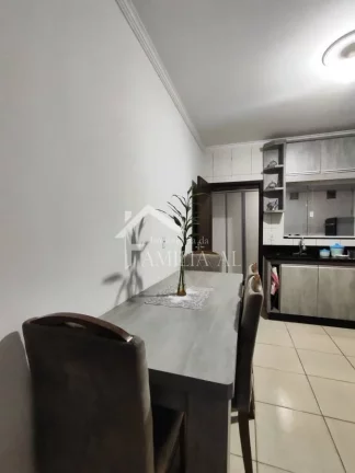 Imagem Geminado planta baixa no Espinheiros com abertura de 6 metros