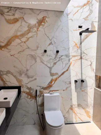 Imagem Sobrado para Venda em São Bernardo do Campo, Assunção, 3 dormitórios, 1 suíte, 2 banheiros, 4 vagas