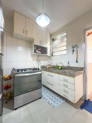 Imagem Esta charmosa casa, totalmente planejada e recém reformada, oferece conforto e praticidade para tod...