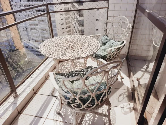 Imagem Apartamento a venda no Guarujá com linda vista para Praia de Pitangueiras