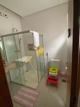 Imagem Casa com 3 quartos no Parque Oeste Industrial, em terreno com 360m² com 256m² de área construída...