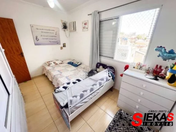 Imagem Imperdível oportunidade de adquirir uma casa de 3 quartos na Vila Carrão, São Paulo - SP: 1 suíte, 1 sala, 1 banheiro, 2 vagas de garagem e 207m² de área.