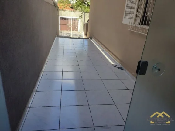 Imagem Casa com 2 quartos (1 Suíte) 4 vagas - Jardim Messina - Jundiaí/SP