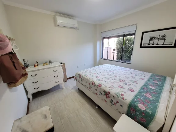 Imagem Casa à Venda, 233m2, 4 Suítes, 4 Vagas - Ingleses do Rio Vermelho, Florianópolis/SC