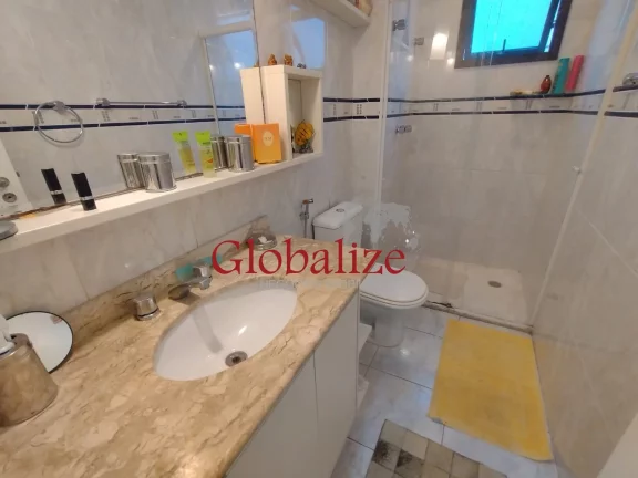 Imagem APARTAMENTO À VENDA COM 3 DORMITÓRIOS, SUÍTE E VAGA DEMARCADA NO BAIRRO DO JOSÉ MENINO EM SANTOS POR R$ 1.070.000,00.