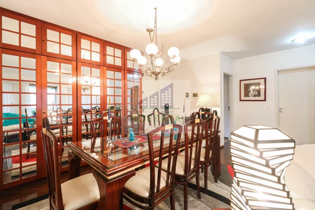 Imagem APARTAMENTO À VENDA EM ITAIM BIBI COM 4 DORMITÓRIOS