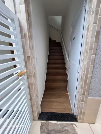 Imagem CASA DE CONDOMINIO SOBREPOSTA NOVA COM 2 DORMITORIOS - OCIAN PRAIA GRANDE - SP