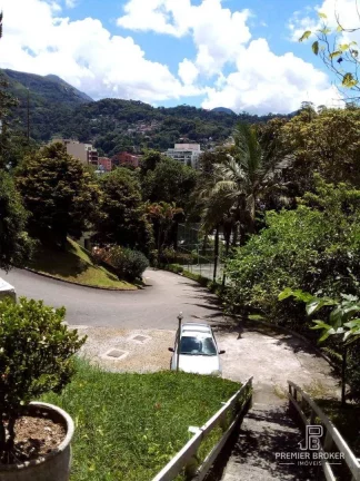 Imagem Casa à venda, 80 m² por R$ 360.000,00 - Cascata Guarani - Teresópolis/RJ