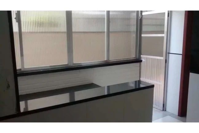 Imagem Apartamento à venda em Porto Alegre, Petrópolis, com 3 quartos, 77m2