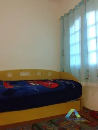 Imagem SANTO ANDRÉ Sobrado 180M² 3 suítes, 2 vagas com ótimo valor e localização !!!