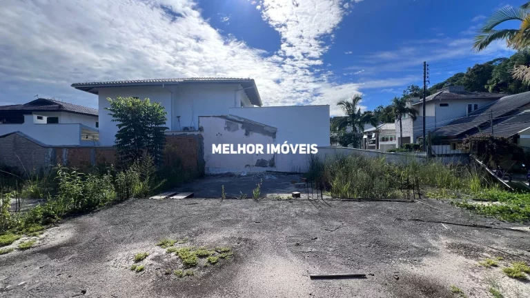 Imagem Terreno a venda no Condomínio Residencial Ariribá com 325 m² em Balneário Camboriú
