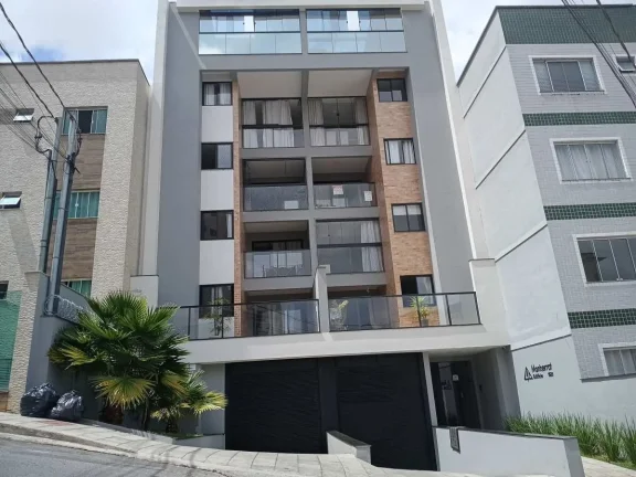 Cobertura à venda, no Edifício Montserrat em Barbacena, São Jorge, com 3 quartos, 157,74m2