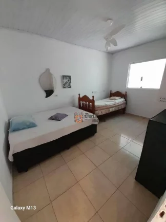 Imagem Casa com 2 dormitórios à venda por R$ 250.000,00 - Nova Mirim - Praia Grande/SP