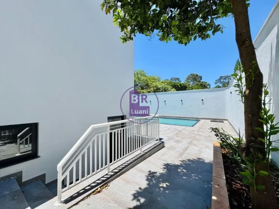 Imagem Linda casa moderna em alto padrão á venda