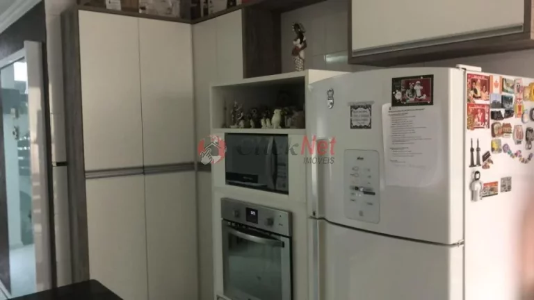 Imagem Lindo sobrado de alto padrão à venda, localizado no bairro Campestre, Santo André com 3 suítes, 4 vagas, 347m².